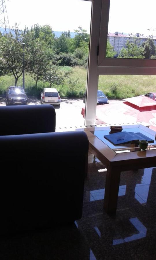 סראייבו Hotel Imzit Dobrinja מראה חיצוני תמונה